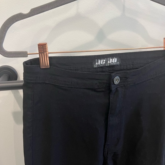 High waisted black bell bottoms - Picture 3 of 4